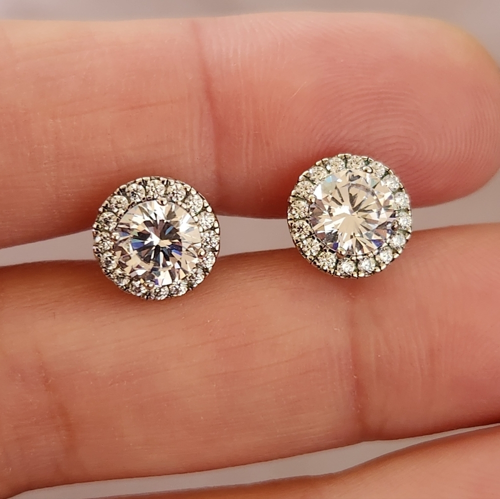 Suzy Levian Sterling Silver Cubic Zirconia Halo Stud Earrings - Picture 5 of 11